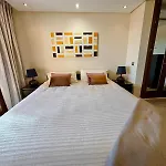 5 Stars Beachfront Paradise - Seaview, Always Heated Pool, Gym, Sauna! Estepona